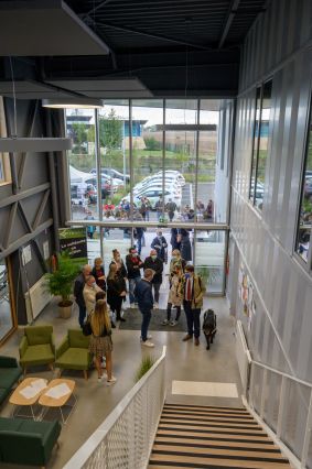 Le hall d'entrée avec l'accueil