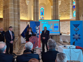 Discours de Madame WEZOLEK durant la cérémonie de remise des insignes