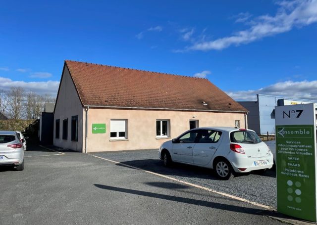 Extérieur du bâtiment Plateforme Handicaps Rares Auvergne Nord